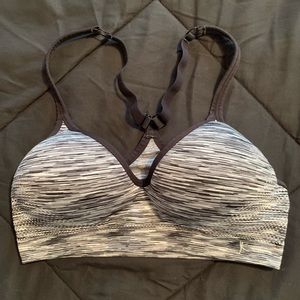 Danskin Now lightly lined, no wire sports bra